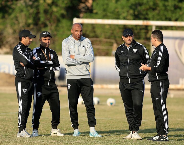 الرياضيين التونسيين بالسعودية يطالبون برحلة إضافية من الرياض أو الدمام لنقلهم إلى تونس